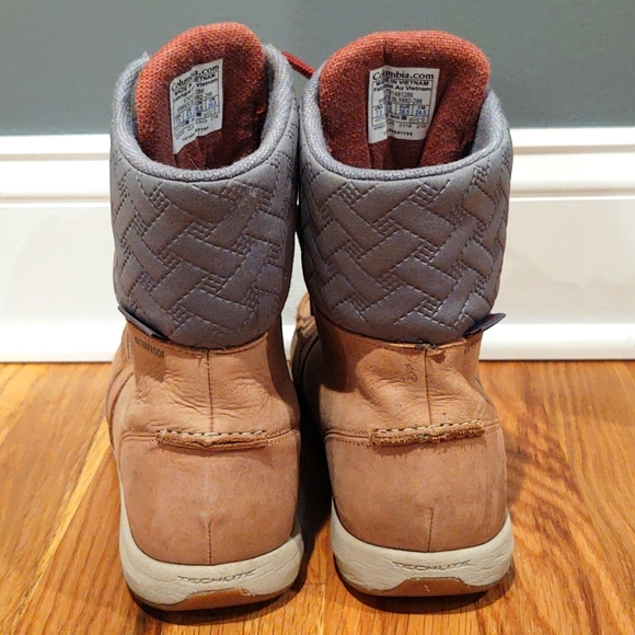Women's Columbia winter boots - Picture 3 of 7